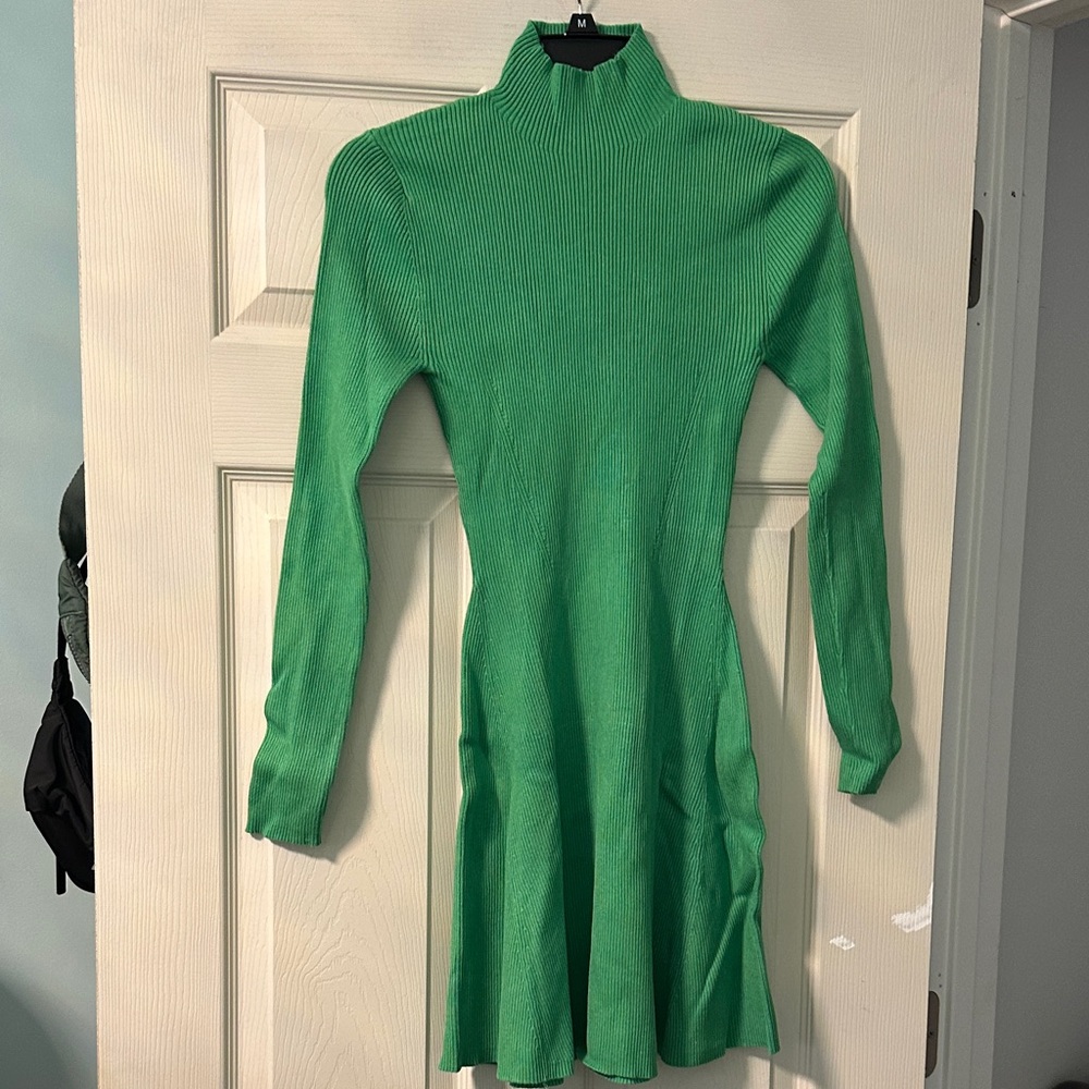 Zara Green Long Sleeve Dress